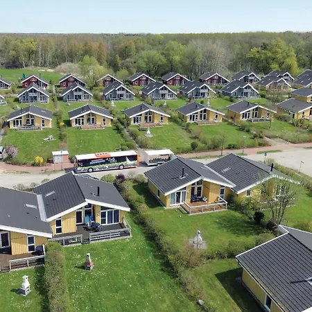 Semesterbostad Amazing In With Wifi